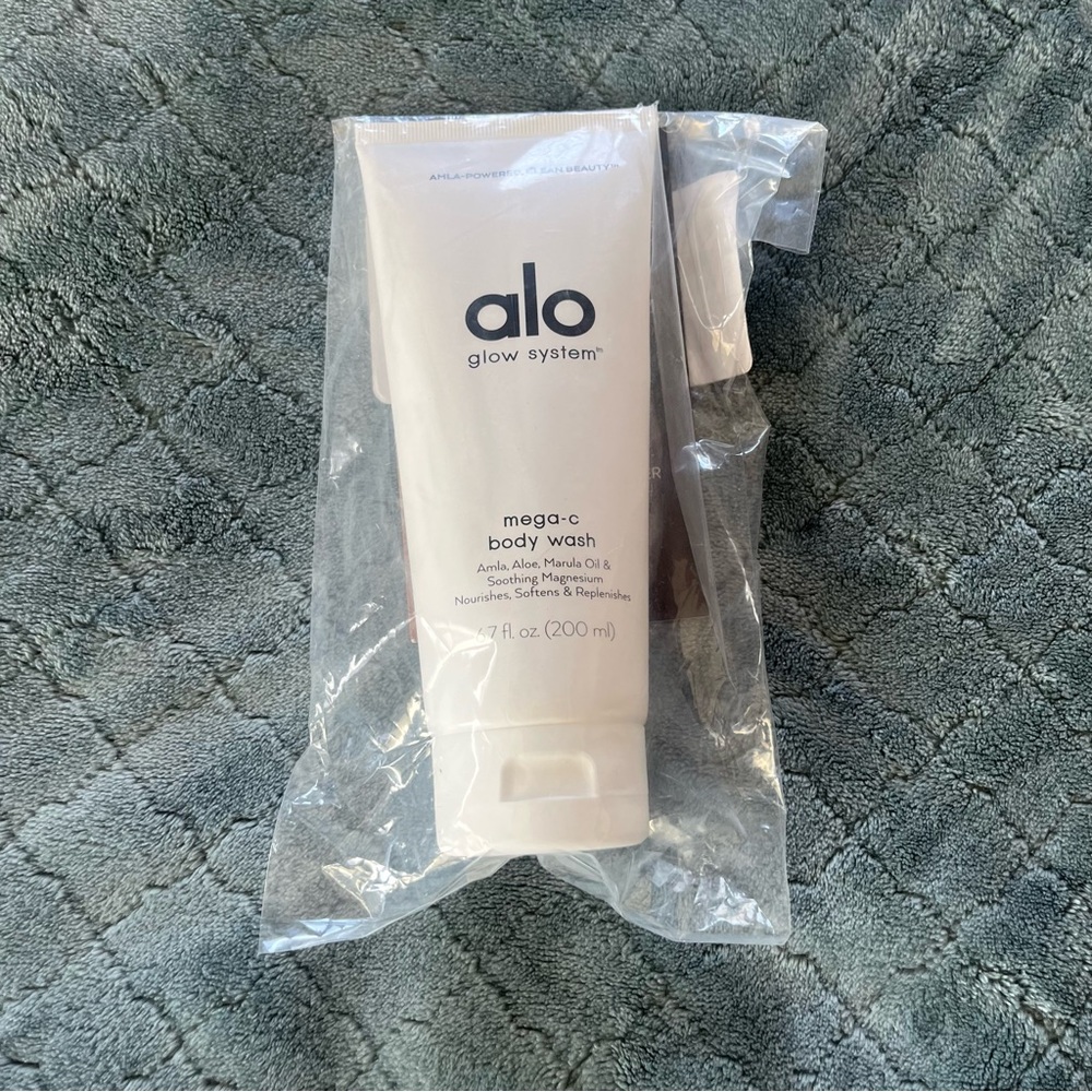 Alo‎ Yoga Glow System Mega-C Body Wash 6.7 fl oz Amla Aloe Marula Oil Magnesium
